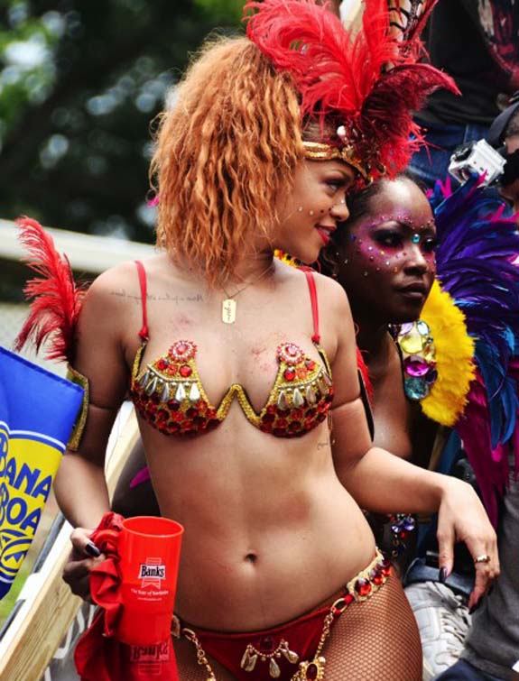 Rihanna Barbados Kadoomant Day