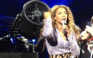 Beyonce Hair Caught Fan