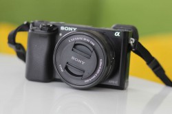 Sony Cameera A6000 1