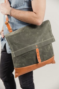 Hunker Bag Co Mail Pouch