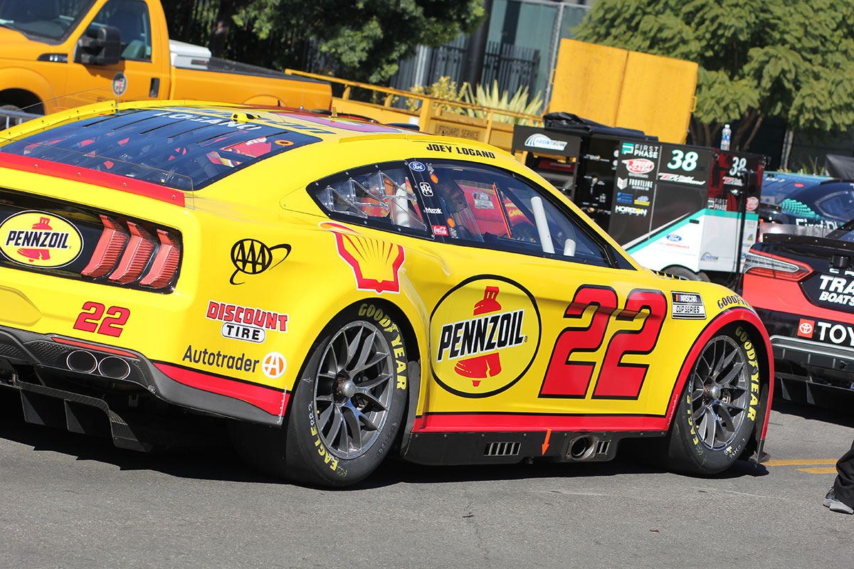 Nascar Clash Los Angeles Coliseum Joey Logano