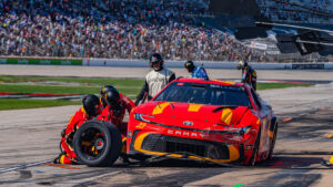 Sunday NASCAR Cup Texas DSC02695