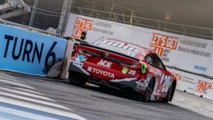 Nascar Chicago Street Race DSC05924 1