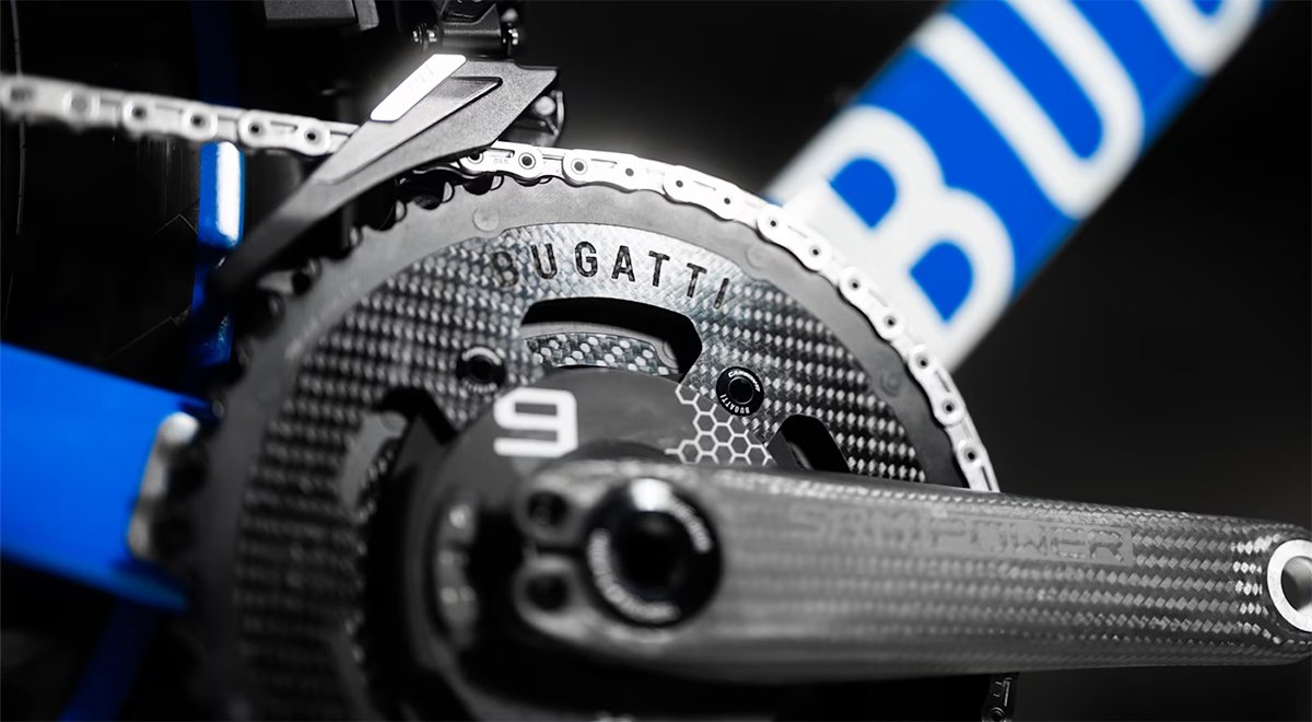 Studio Bugatti Factor ONE Red 3